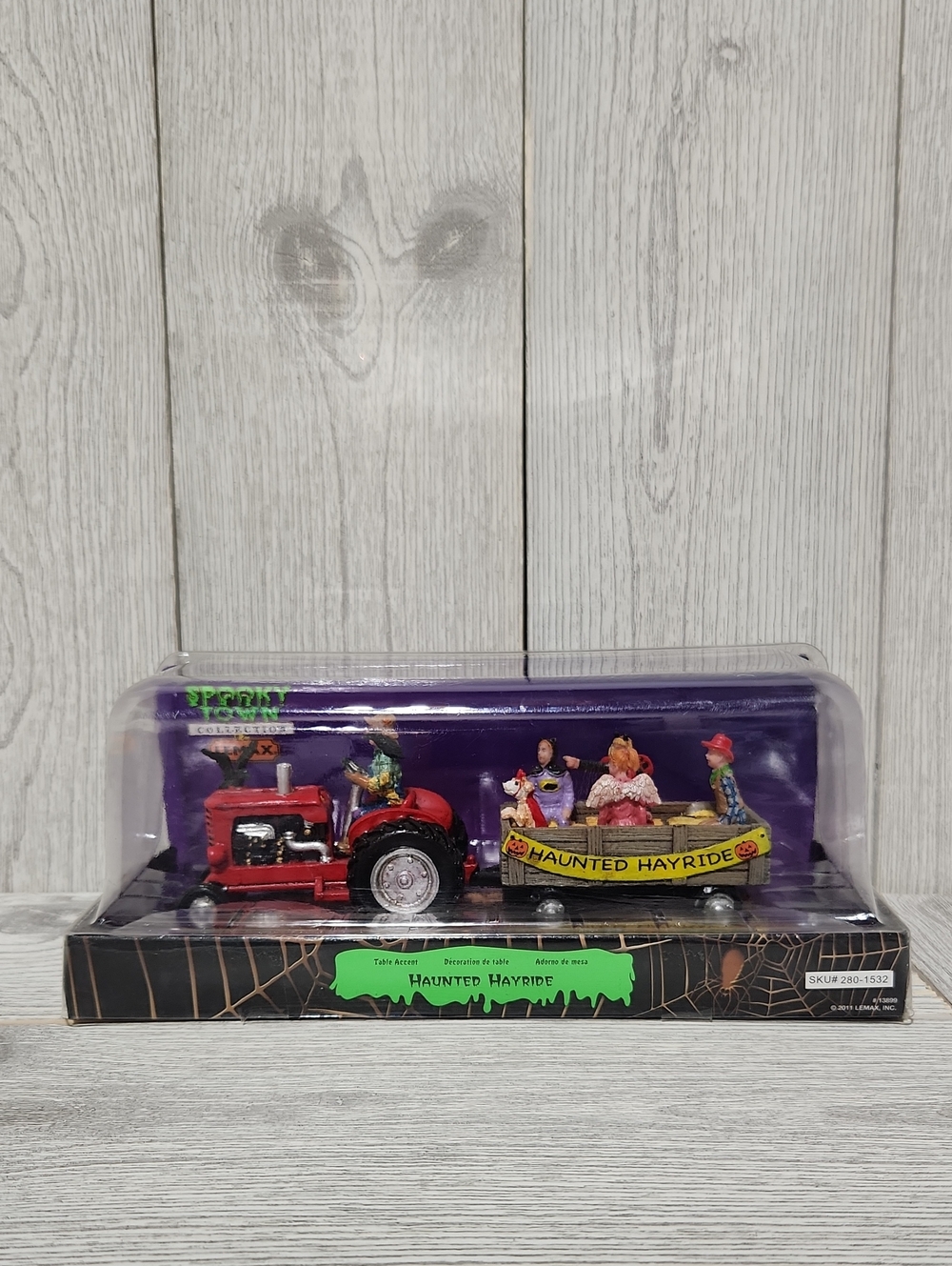 2011 Lemax Spooky Town Village Haunted Hayride Tractor Wagon Set w/ Box